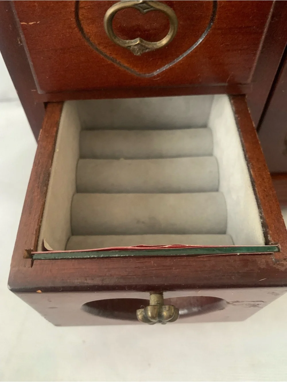 Vintage Mahogany Jewelry Box Rotating Necklace Holder 4 Heart Drawers Mirror